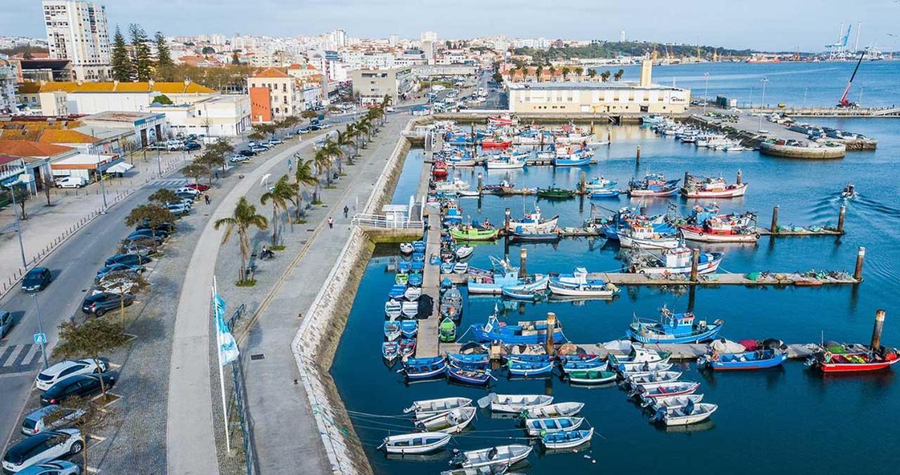 Apartamento Situado No Centro Historico Da Cidade Сетубал Екстериор снимка